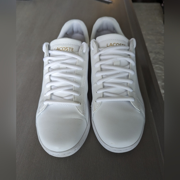 Women's size 9 White Lacoste sneakers - Picture 2 of 5